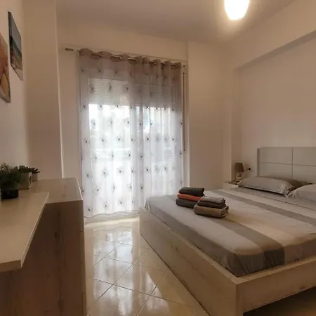 公寓 In With Pool 40m From Vlorë